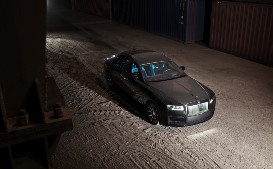 Rolls Royce Ghost Black Badge 2022 tại Việt Nam có gì "hot"?