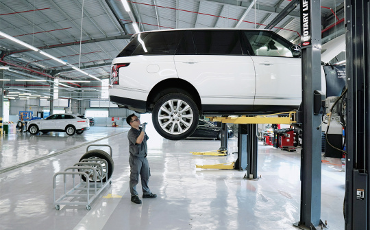 Jaguar Land Rover Việt Nam tung ưu đãi cuối năm