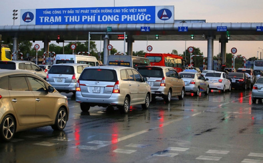 Lỗi ôtô thường gặp khi đi qua trạm thu phí dịp Tết 2022