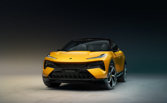 Lotus Eletre 2023: Chiếc SUV chạy hoàn toàn bằng điện