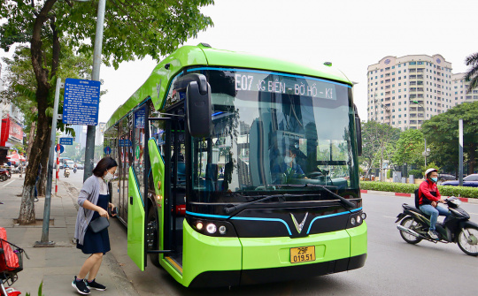 Tuyến buýt điện thứ 6 của VinBus chính thức hoạt động tại Hà Nội