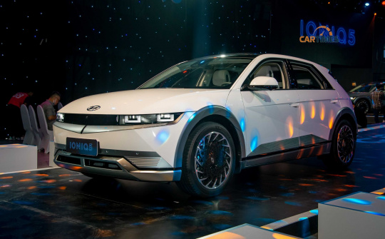 Chi tiết xe điện Hyundai Ioniq5 tại Việt Nam: đối thủ Kia EV6 và loạt xe điện của VinFast