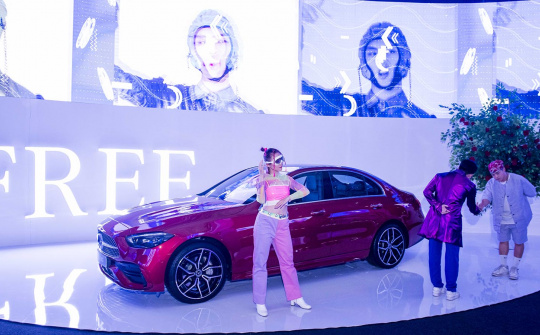 Mercedes-Benz C-Class mới ra mắt Việt Nam: 4 phiên bản, ngập tràn công nghệ
