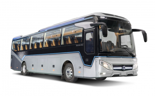 Thaco trình làng mẫu xe bus Mercedes-Benz mới, hợp tác với tập đoàn Daimler