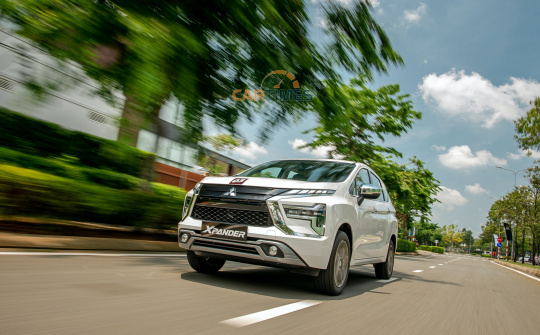 Giá lăn bánh xe Mitsubishi Xpander 2022