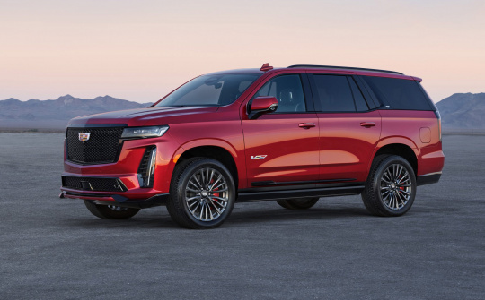 Escalade V 2023: Mẫu SUV mạnh nhất của Cadillac