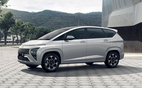 Mẫu MPV Hyundai Stargazer lộ diện, cạnh tranh cùng Mitsubishi Xpander