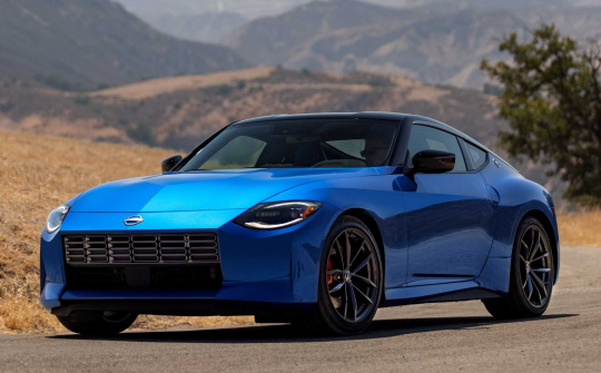 Nissan Z Coupe 2023: Xe thể thao Nhật mạnh 400 mã lực