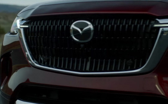 Mazda CX-90 hé lộ thiết kế: cabin như xe sang, màu mới
