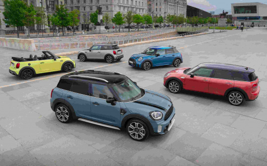 Cơ hội sở hữu xe MINI với ưu đãi 50% phí trước bạ