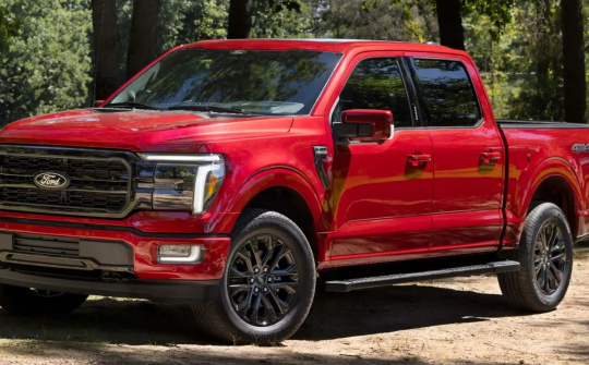 Khách hàng của Ford, Toyota, Porsche là những người trung thành nhất