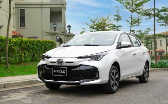 Toyota Vios 2023 giá từ 479 triệu đồng, 3 phiên bản: nhiều nâng cấp nhưng giá hợp lý