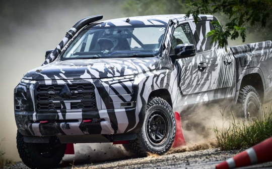Mitsubishi Triton tiếp tục rò rỉ thông số, đi đua ngay sau khi ra mắt
