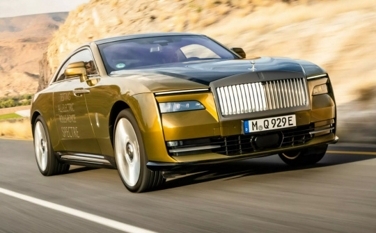 Rolls-Royce sẵn sàng cho khách hàng vào danh sách đen nếu "ôm xe" kiếm lời