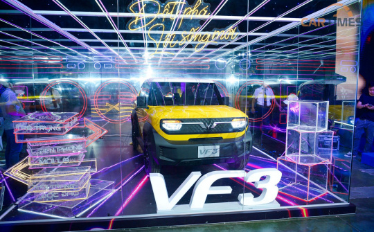 Cận cảnh VinFast VF3: Chưa có giá bán, Wuling HongGuang MiniEV phải "dè chừng"