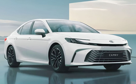 Toyota Camry 2025 ra mắt thị trường ASEAN, ngày về Việt Nam không còn xa