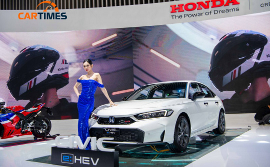 Cận cảnh Honda Civic Hybrid – Mẫu xe “hot” nhất VMS 2024