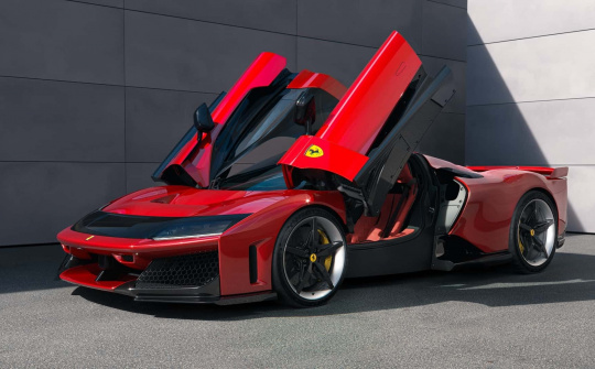 Ferrari F80 2025: Siêu xe mạnh 1.200 mã lực, giá 3,9 triệu USD có gì hay?