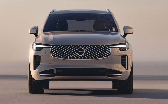 Volvo XC90 2025 khẳng định vị thế là mẫu SUV hybrid hàng đầu của thương hiệu