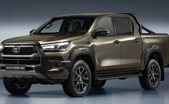 Chi tiết Toyota Hilux 48V 2025: Thách thức thực sự với Ford Ranger