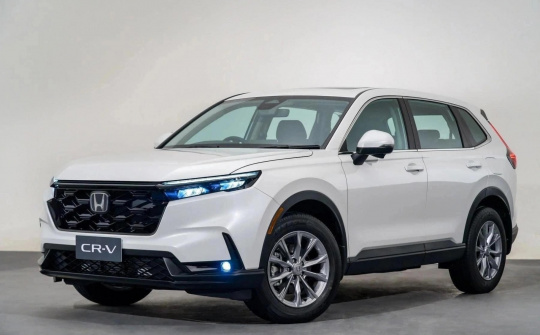 Mua Honda CR-V mới với giá trên 900 triệu