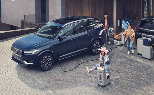 Volvo EX90 và XC90 Recharge giành cú đúp hạng mục Xe gia đình tốt nhất