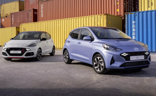 Tại sao xe hatchback thường có giá bán cao hơn xe sedan?