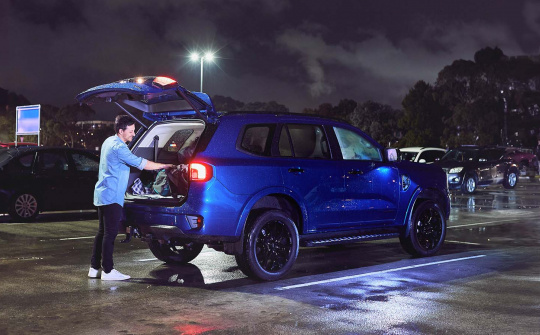 Ford câu chuyện an toàn từ những điều nhỏ nhất: Zone Lighting là gì?