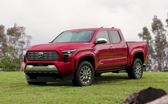 Toyota Tacoma i-FORCE MAX 2024: Mẫu bán tải hạng trung có sức mạnh đáng kinh ngạc