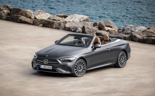 Chi tiết xe mui trần thể thao Mercedes-Benz CLE Cabriolet có giá từ 1,55 tỷ đồng