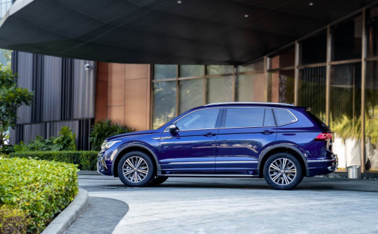Tiguan Platinum ra mắt Việt Nam, chốt giá 1,688 tỷ đồng