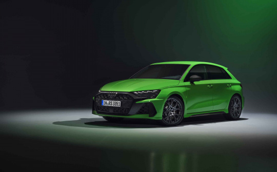 Audi RS 3 hatchback 2025: Hiệu suất được tinh chỉnh và nâng cao hơn