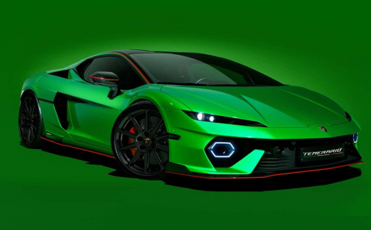 Lamborghini Temerario - chiếc PHEV ba động cơ ấn tượng