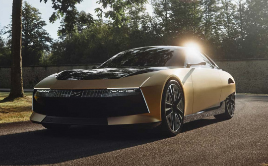 Chiếc Citroen SM đã được "tái sinh" thành chiếc coupe hạng sang
