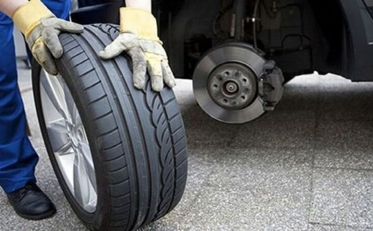 Lốp xe có trở kháng lăn thấp giúp Cwin09 khuyến mãi độc quyền như thế nào?