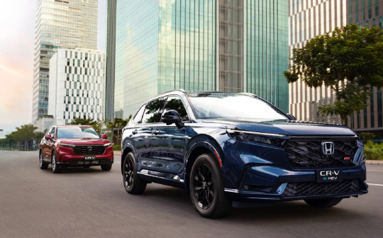 Xe hybrid tăng tốc trước ưu đãi thuế từ năm 2026, giá dự kiến giảm mạnh
