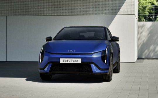 Kia EV4: Mẫu xe điện đột phá sắp ra mắt