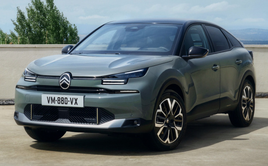 Citroen C4 2025: Thiết kế mới mẻ, cải tiến không gian