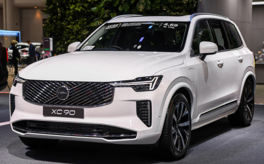 [Bangkok 2025]: Volvo XC90 2025 ra mắt với nhiêu nâng cấp công nghệ, liệu có về Việt Nam?