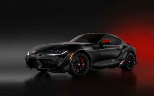 Xe đua thể thao Toyota GR Supra MkV Final Edition