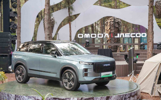 “Xe điện không sạc” Jaecoo J7 PHEV giảm giá “sốc”