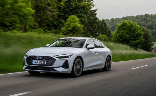 Chi tiết Audi A5 e-hybrid 2026