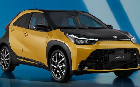 Toyota Aygo X facelift 2026: Mẫu SUV nhỏ gọn được bổ sung phiên bản hybrid