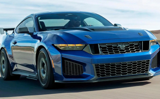 Ford Mustang Dark Horse SC đã chính thức ra mắt