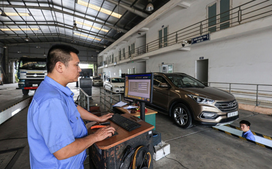Nới quy định đăng kiểm với ô tô lắp thêm phụ kiện nội, ngoại thất