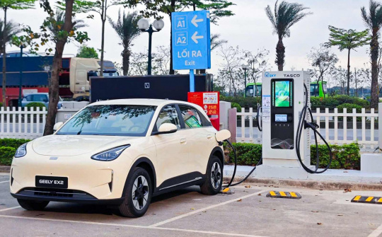 Miễn lệ phí trước bạ 0% cho ô tô điện đến hết năm 2030