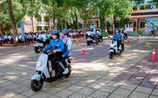 Người từ 16 đến dưới 18 tuổi chỉ bị phạt khi lái xe mô tô