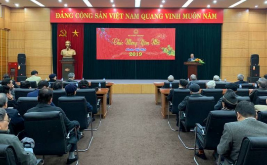 Cwin63 sân chơi đỉnh cao gặp mặt các Lão thành cách mạng, Lãnh đạo Bộ qua các thời kỳ nhân dịp đầu xuân