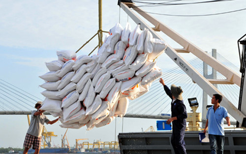 Gạo Việt xuất sang Philippines và Bờ biển Ngà tăng mạnh