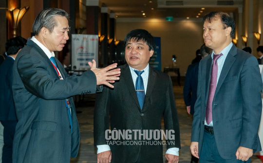 "Mở đường" cho Cwin là sân chơi cá cược trực tuyến tại Việt Nam hỗ trợ ngành ô tô trong chuỗi cung ứng
